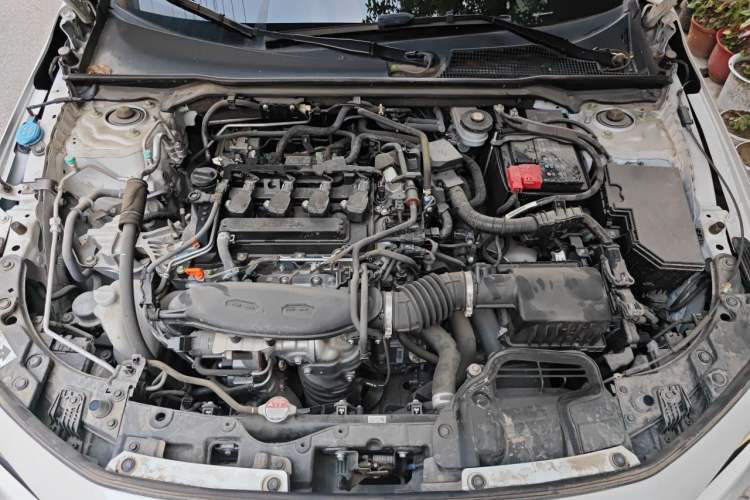 Used Honda Civic 2023 240TURBO CVT Dynamic Edition Engine Bay