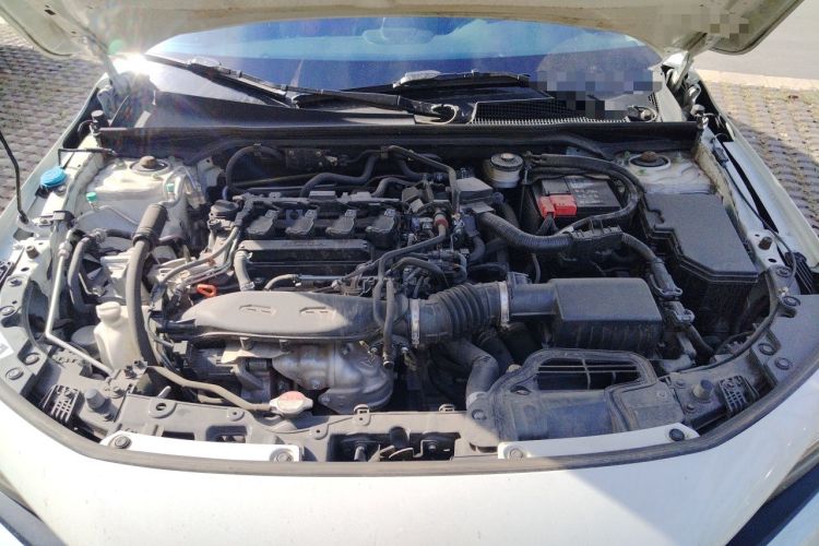 Used Honda Civic 2023 240TURBO CVT Dynamic Edition Engine Bay