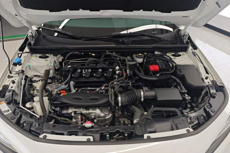 Used Honda Civic 2023 HATCHBACK 240TURBO CVT Zhiyue Edition Engine Bay