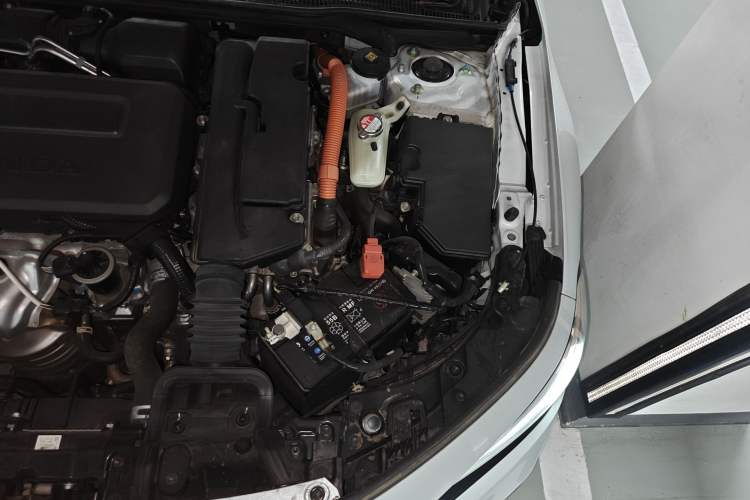 Used Honda Civic 2023 HATCHBACK 2.0L eHEV Extreme Edition Engine Bay Left