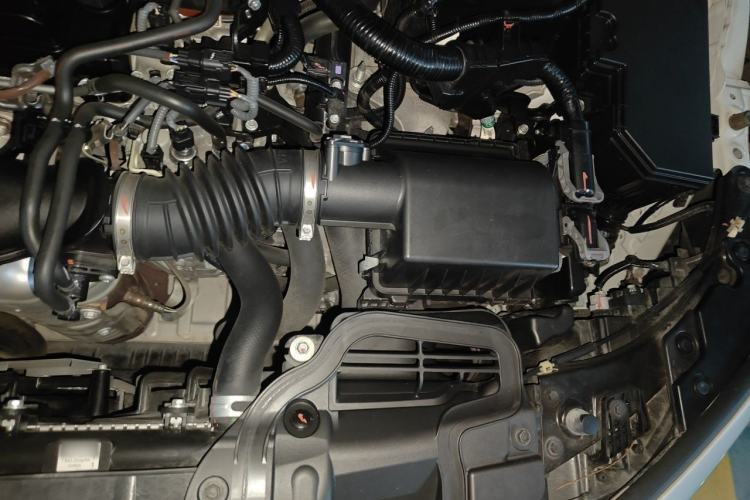 Used Honda Civic 2023 240TURBO CVT Dynamic Control · C-Position Guest Special Edition Engine Bay Left