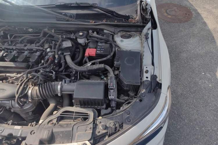 Used Honda Civic 2023 240TURBO CVT Dynamic Control · C-Position Guest Special Edition Engine Bay Left