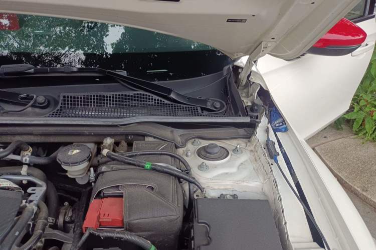 Used Honda Civic 2023 2.0T 420TURBO TYPE R Engine Bay Left