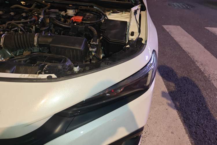Used Honda Civic 2023 240TURBO CVT Dynamic Edition Engine Bay Left