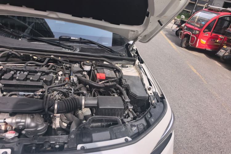 Used Honda Civic 2023 240TURBO CVT Dynamic Edition Engine Bay Left