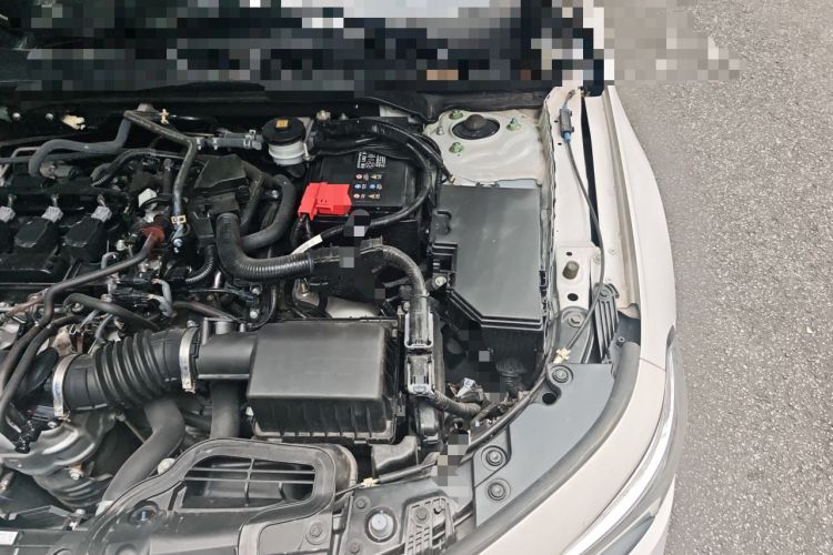 Used Honda Civic 2023 240TURBO CVT Dynamic Edition Engine Bay Left