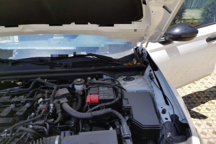 Used Honda Civic 2023 HATCHBACK 240TURBO CVT Extreme Edition Engine Bay Left