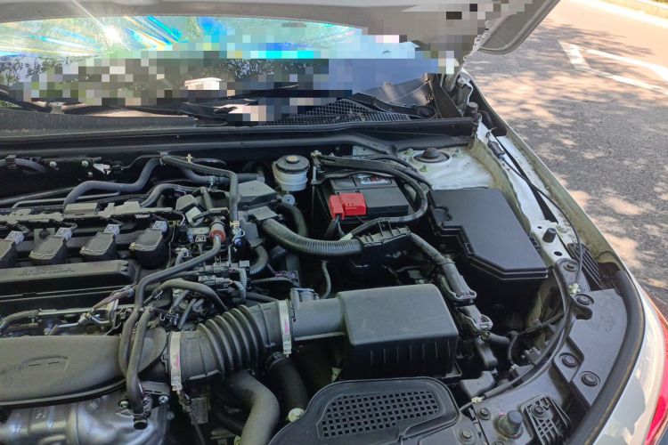 Used Honda Civic 2023 240TURBO CVT Dynamic · Center Stage Special Edition Engine Bay Left