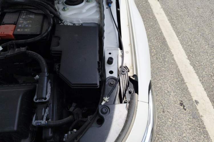Used Honda Civic 2023 240TURBO CVT Dynamic Edition Engine Bay Left