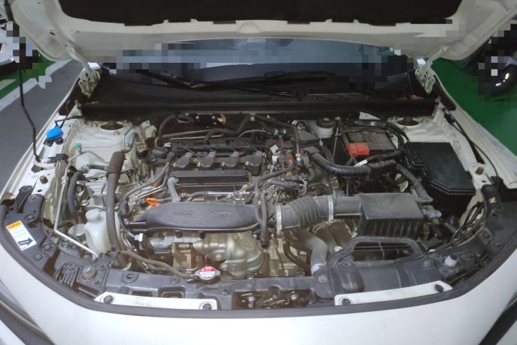 Used Honda Civic 2023 240TURBO CVT Dynamic Edition Engine Bay