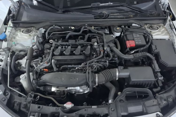 Used Honda Civic 2023 240TURBO CVT Dynamic Edition Engine Bay