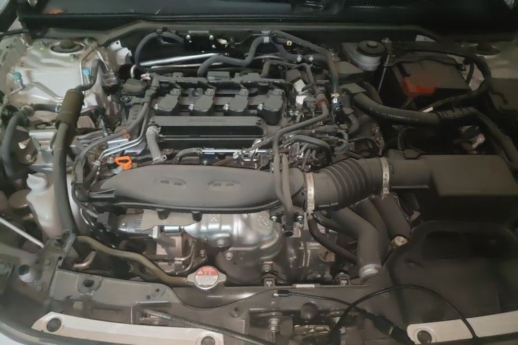 Used Honda Civic 2023 240TURBO CVT Dynamic Edition Engine Bay