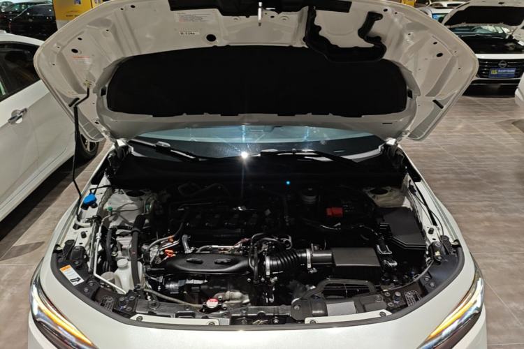 Used Honda Civic 2023 240TURBO CVT Dynamic Edition Engine Bay