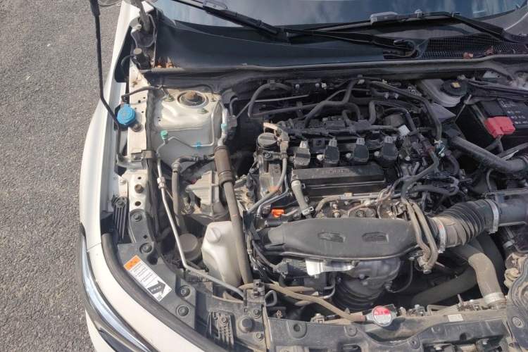 Used Honda Civic 2023 240TURBO CVT Dynamic Control · C-Position Guest Special Edition Engine Bay Right