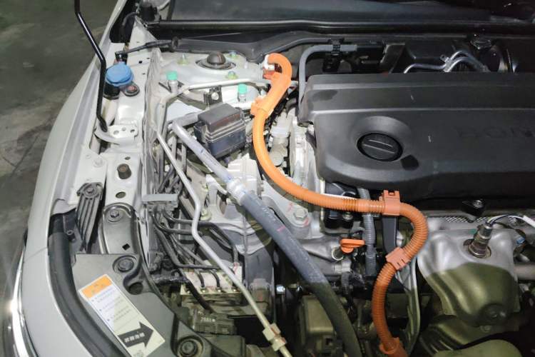 Used Honda Civic 2023 2.0L eHEV Sharp Edition Engine Bay Right