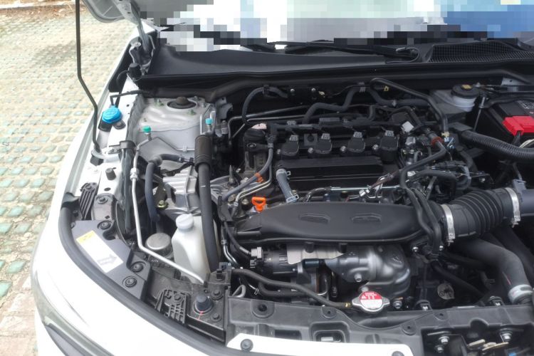 Used Honda Civic 2023 240TURBO CVT Dynamic · Center Stage Special Edition Engine Bay Right