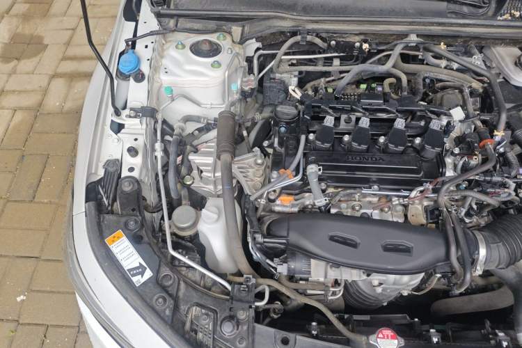 Used Honda Civic 2023 HATCHBACK 240TURBO CVT Extreme Edition Engine Bay Right