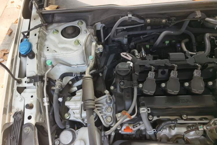 Used Honda Civic 2023 240TURBO CVT Dynamic Edition Engine Bay Right