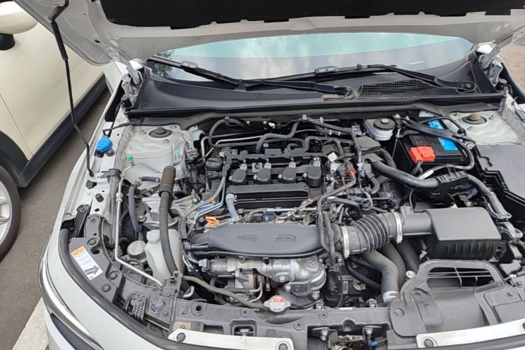 Used Honda Civic 2023 HATCHBACK 240TURBO CVT Extreme Edition Engine Bay Right