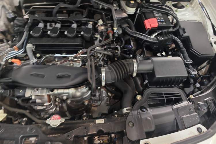 Used Honda Civic 2023 240TURBO CVT Dynamic Edition Engine Bay