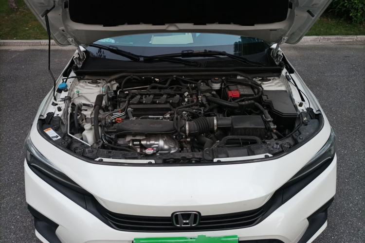 Used Honda Civic 2023 240TURBO CVT Dynamic Edition Engine Bay