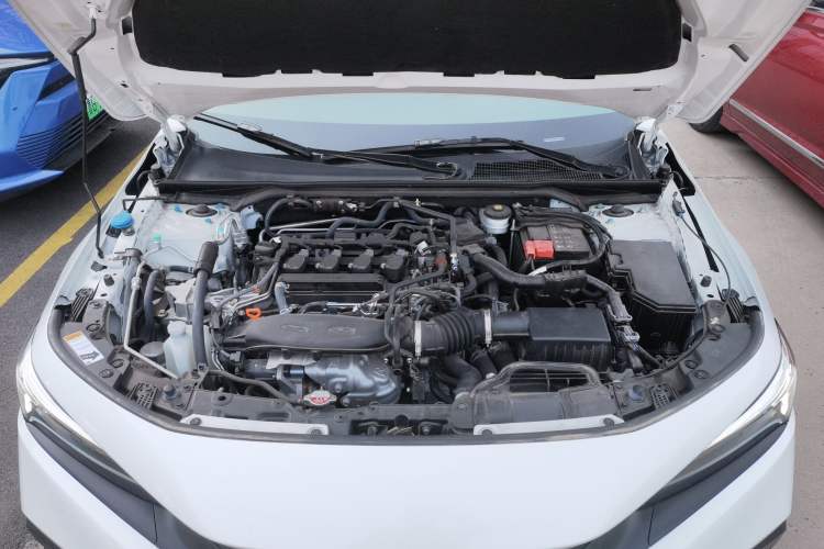 Used Honda Civic 2023 HATCHBACK 240TURBO CVT Zhiyue Edition Engine Bay