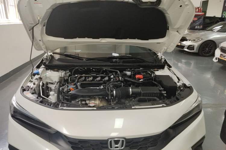 Used Honda Civic 2023 HATCHBACK 240TURBO CVT Extreme Edition Engine Bay