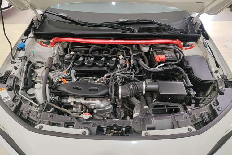 Used Honda Civic 2023 240TURBO CVT Dynamic Edition Engine Bay