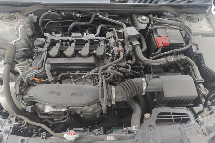 Used Honda Civic 2023 240TURBO CVT Dynamic Edition Engine Bay