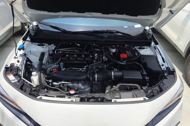 Used Honda Civic 2023 HATCHBACK 240TURBO Manual Extreme Edition Engine Bay