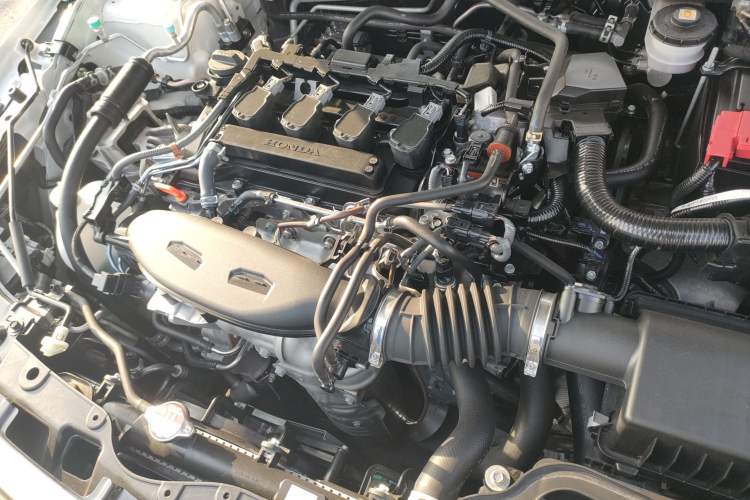 Used Honda Civic 2023 240TURBO CVT Dynamic Edition Engine Bay