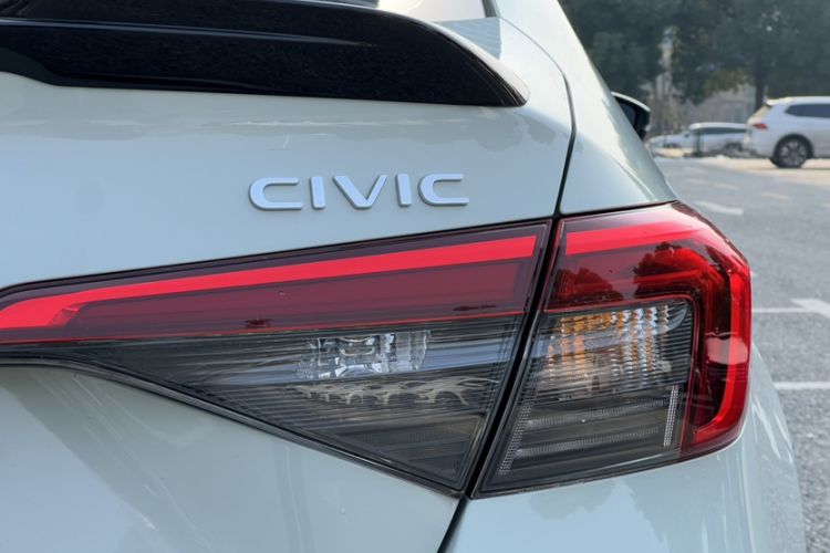 Used Honda Civic 2023 2.0L eHEV Sharp Edition Exterior 1