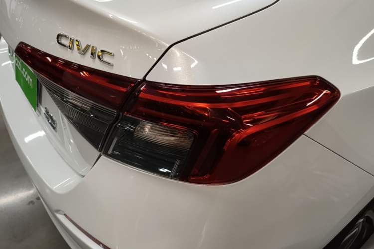 Used Honda Civic 2023 240TURBO CVT Dynamic Edition Exterior 3