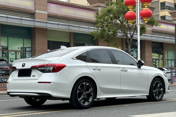 Used Honda Civic 2023 240TURBO CVT Dynamic Control · C-Position Guest Special Edition Exterior 3