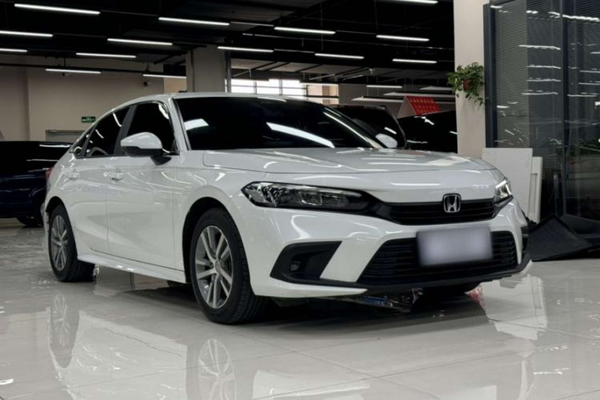 Used Honda Civic 2023 240TURBO CVT Dynamic Edition Exterior 4