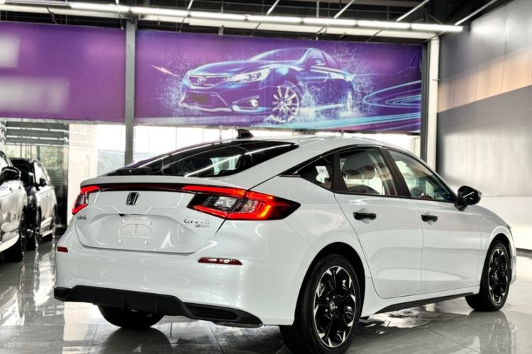 Used Honda Civic 2023 HATCHBACK 2.0L eHEV Extreme Edition Exterior 5