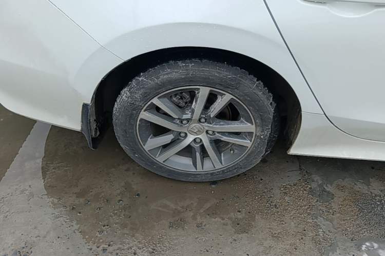 Used Honda Civic 2023 240TURBO CVT Dynamic Edition Exterior 5