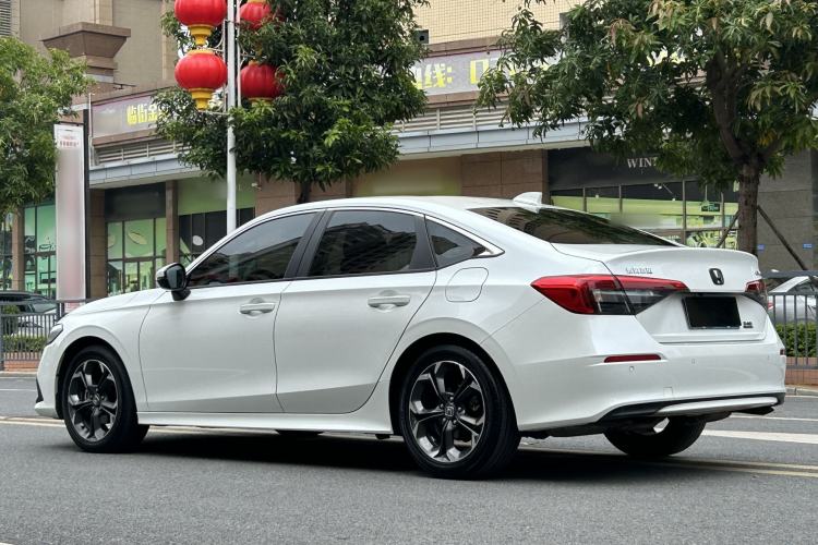 Used Honda Civic 2023 240TURBO CVT Dynamic Control · C-Position Guest Special Edition Exterior 5