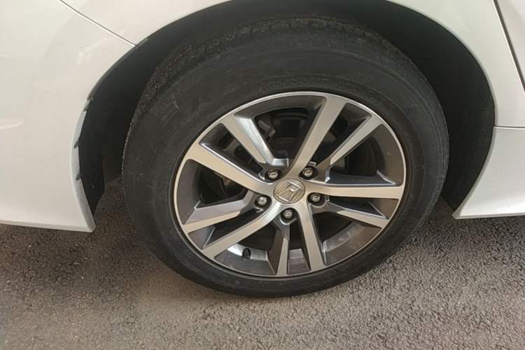 Used Honda Civic 2023 240TURBO CVT Dynamic Edition Exterior 5