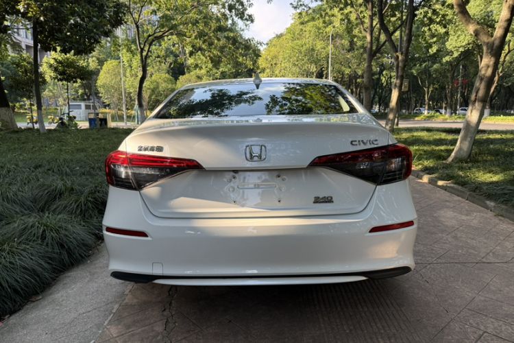 Used Honda Civic 2023 240TURBO CVT Dynamic Edition Exterior 5