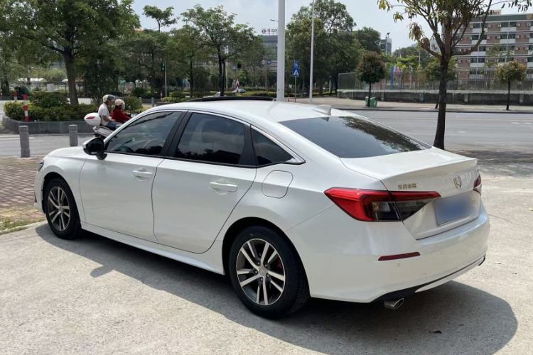 Used Honda Civic 2023 240TURBO CVT Dynamic Edition Exterior 6