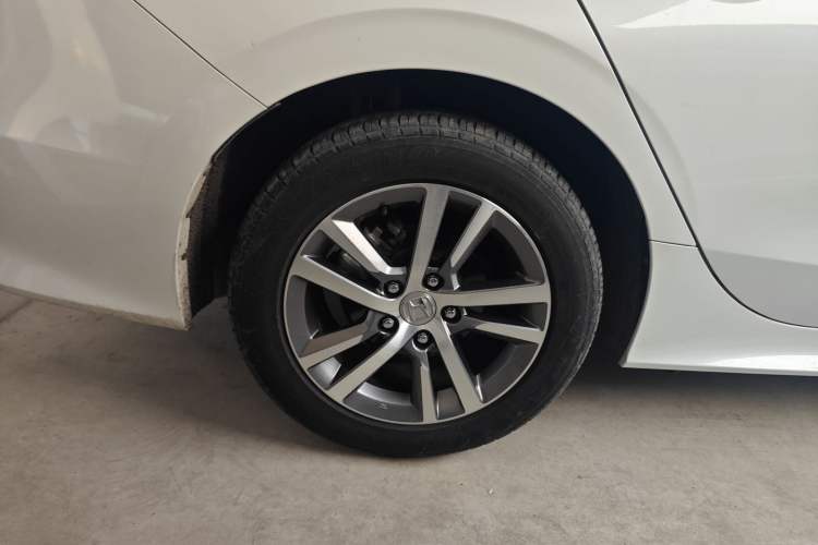 Used Honda Civic 2023 240TURBO CVT Dynamic Edition Exterior 8