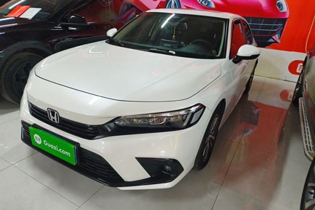 Used Honda Civic 2023 240TURBO CVT Dynamic · Center Stage Special Edition