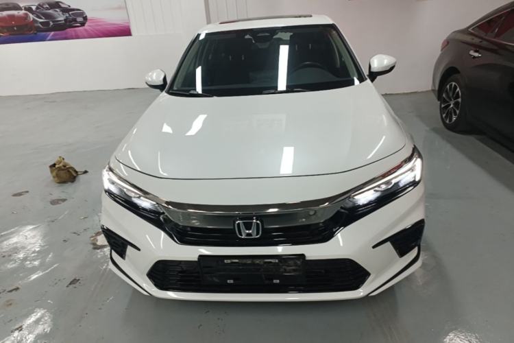 Used Honda Civic 2023 240TURBO CVT Dynamic · Center Stage Special Edition Front