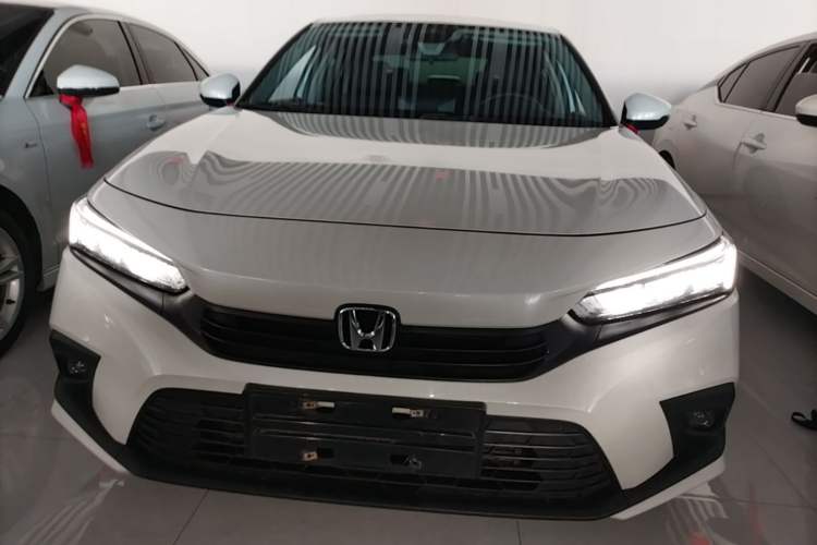 Used Honda Civic 2023 240TURBO CVT Dynamic Edition Front