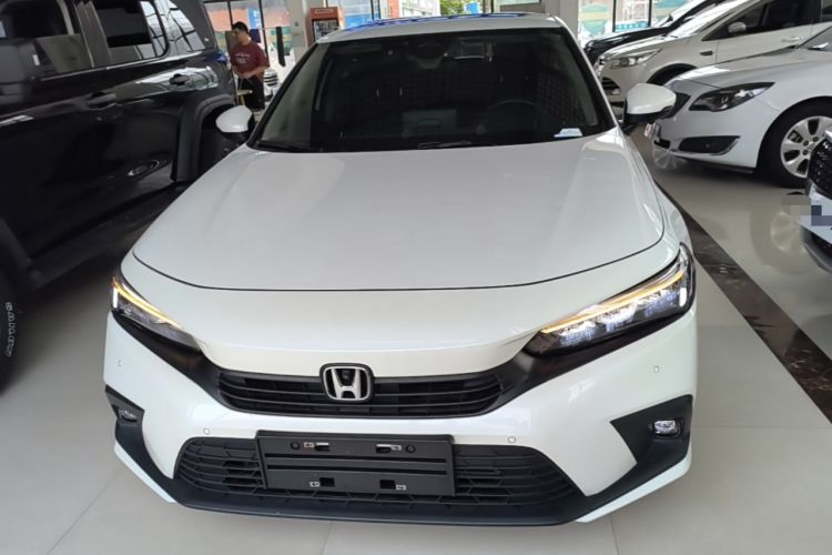Used Honda Civic 2023 240TURBO CVT Dynamic Edition Front