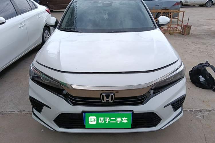 Used Honda Civic 2023 240TURBO CVT Dynamic · Center Stage Special Edition Front