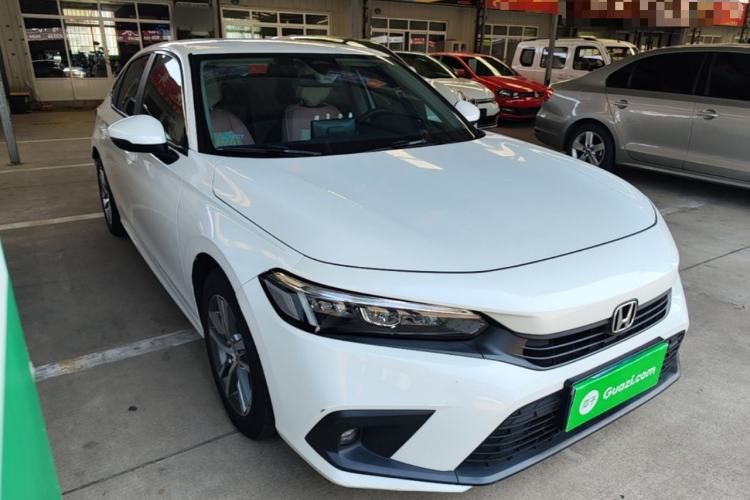 Used Honda Civic 2023 240TURBO CVT Dynamic Edition Front Right 45 Deg