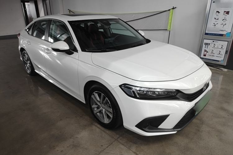 Used Honda Civic 2023 240TURBO CVT Dynamic Edition Front Right 45 Deg