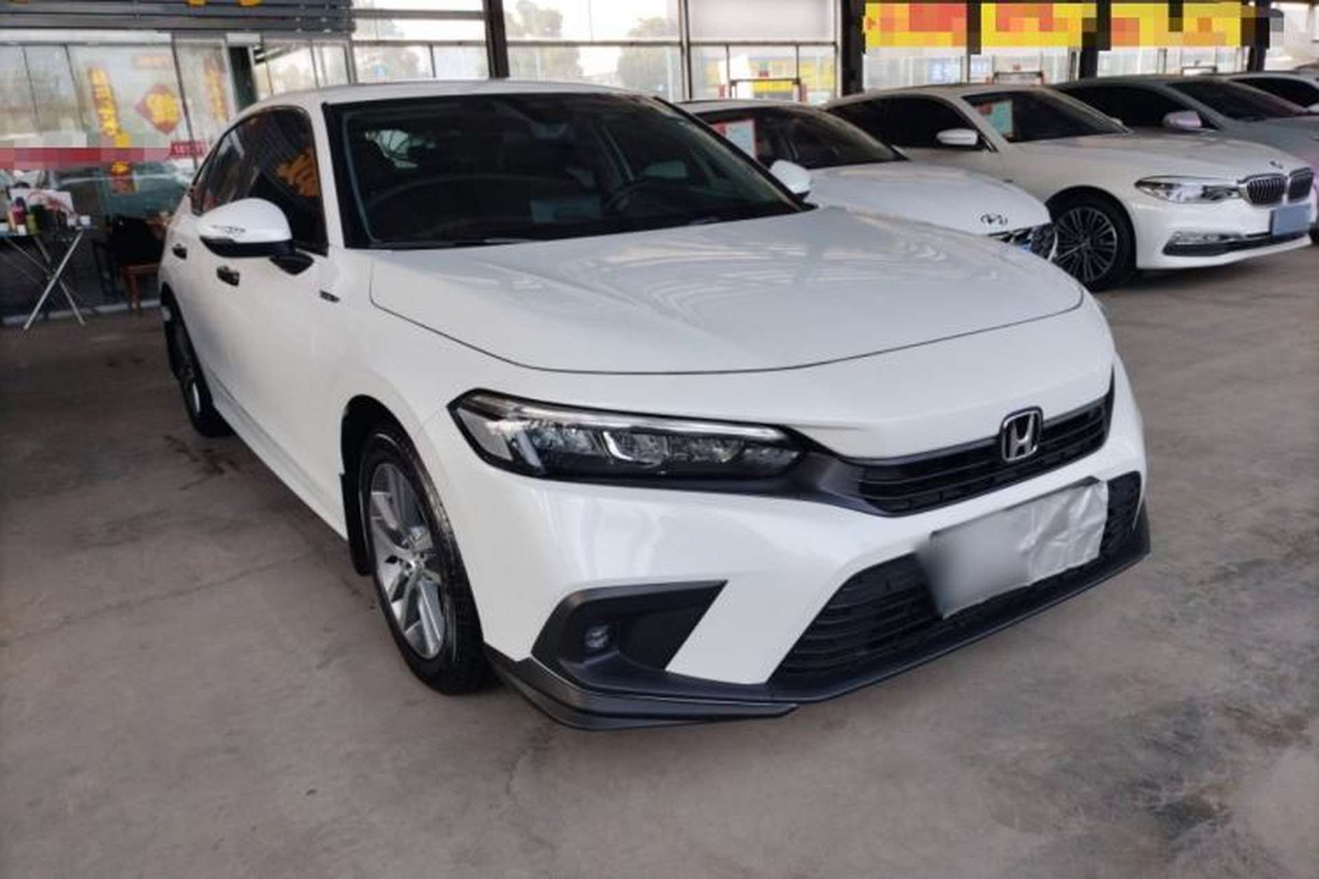 Used Honda Civic 2023 240TURBO CVT Dynamic Edition Front Right 45 Deg